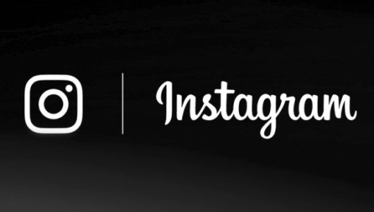 Instagram Gece Moduna Geçiyor