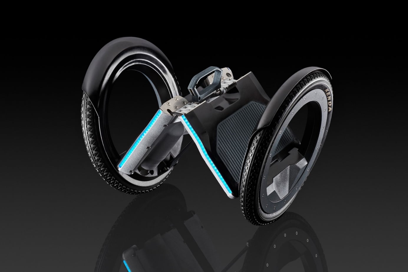 Katlanır İki Tekerlekle Kısa Mesafeler Artık Daha Kısa